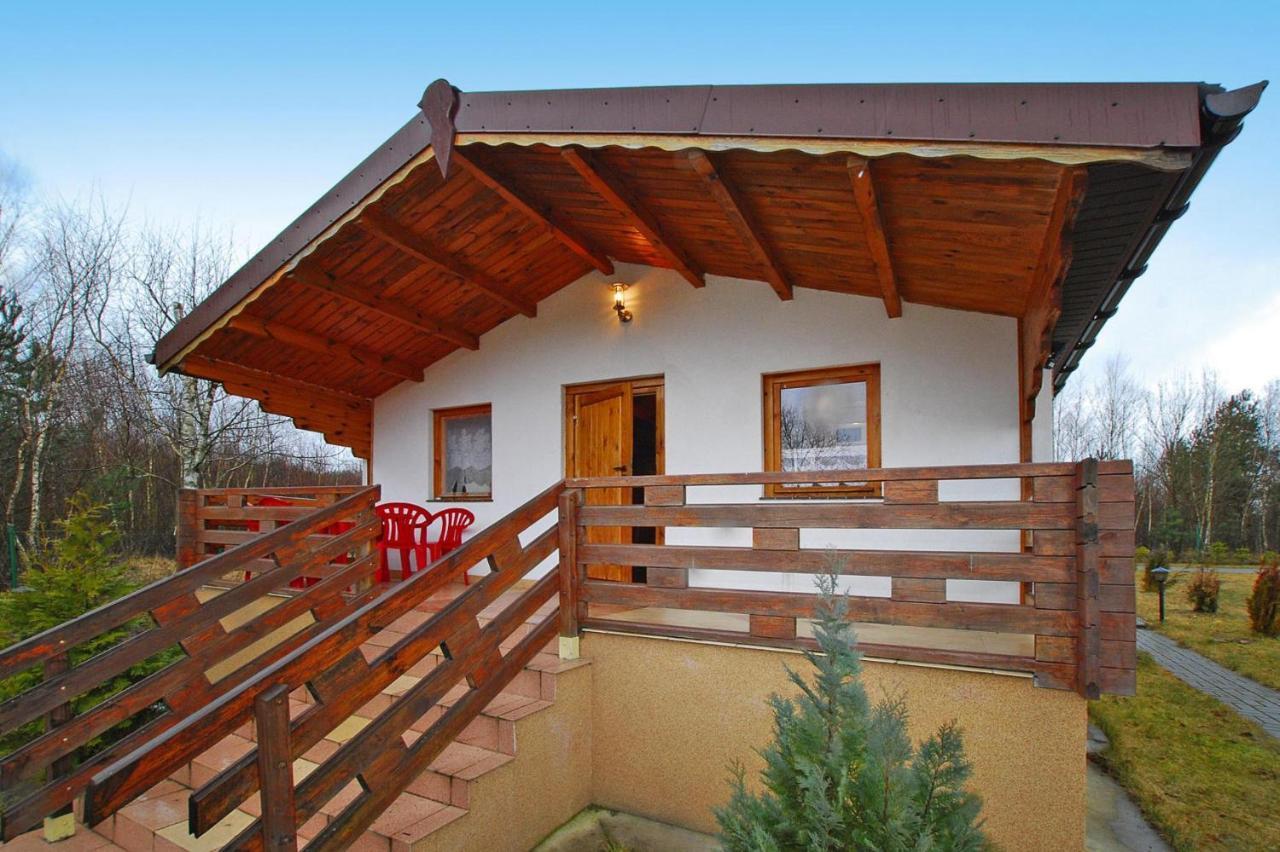 Dabrowica  Holiday Home Close To The Lake Shore, Dabrowica מראה חיצוני תמונה