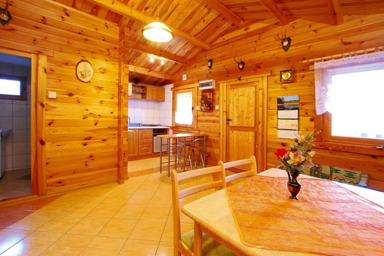 Dabrowica  Holiday Home Close To The Lake Shore, Dabrowica מראה חיצוני תמונה