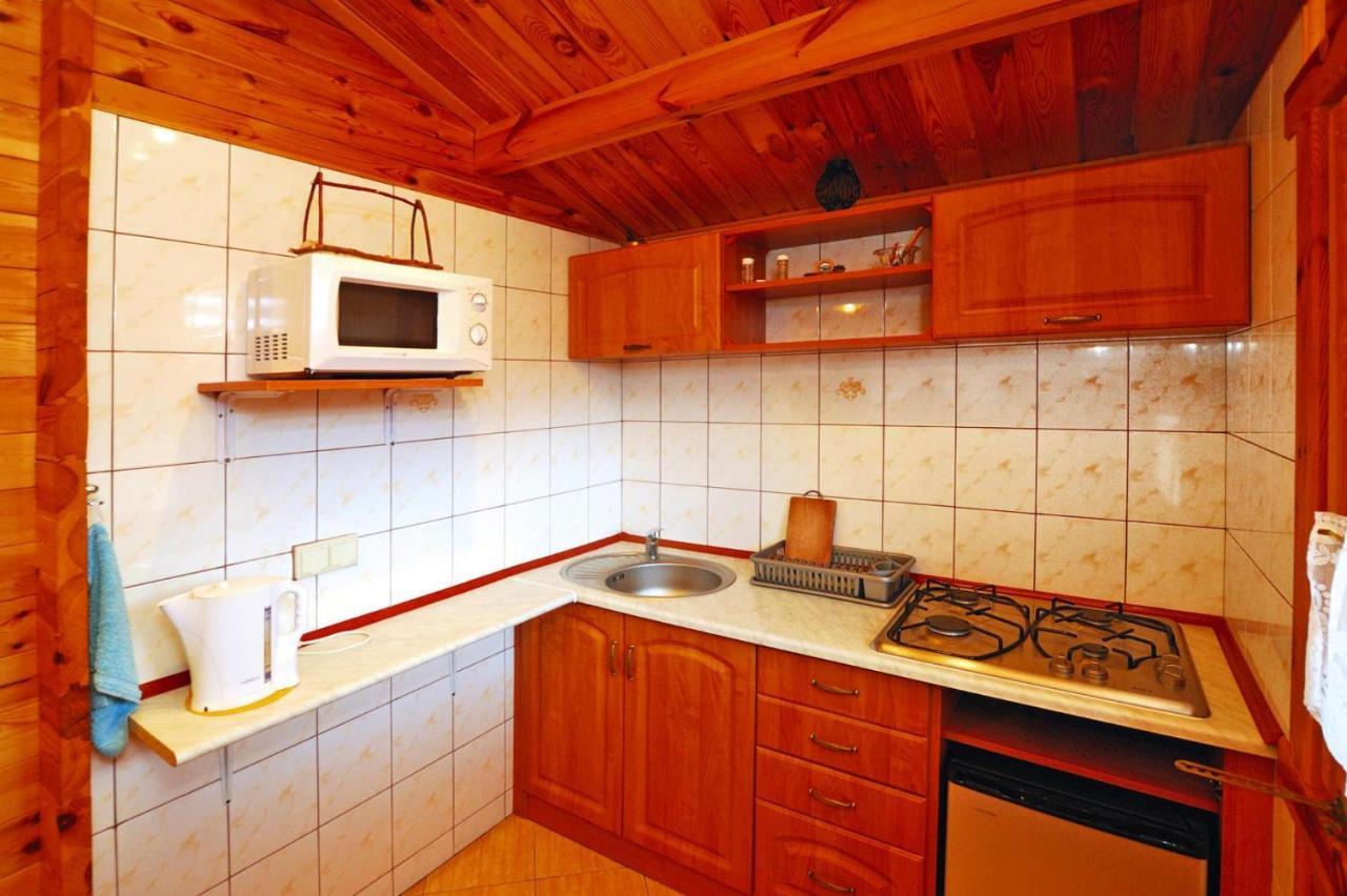 Dabrowica  Holiday Home Close To The Lake Shore, Dabrowica מראה חיצוני תמונה