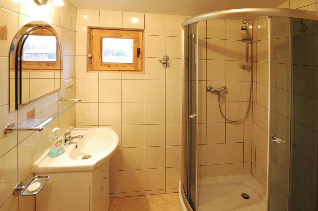 Dabrowica  Holiday Home Close To The Lake Shore, Dabrowica מראה חיצוני תמונה