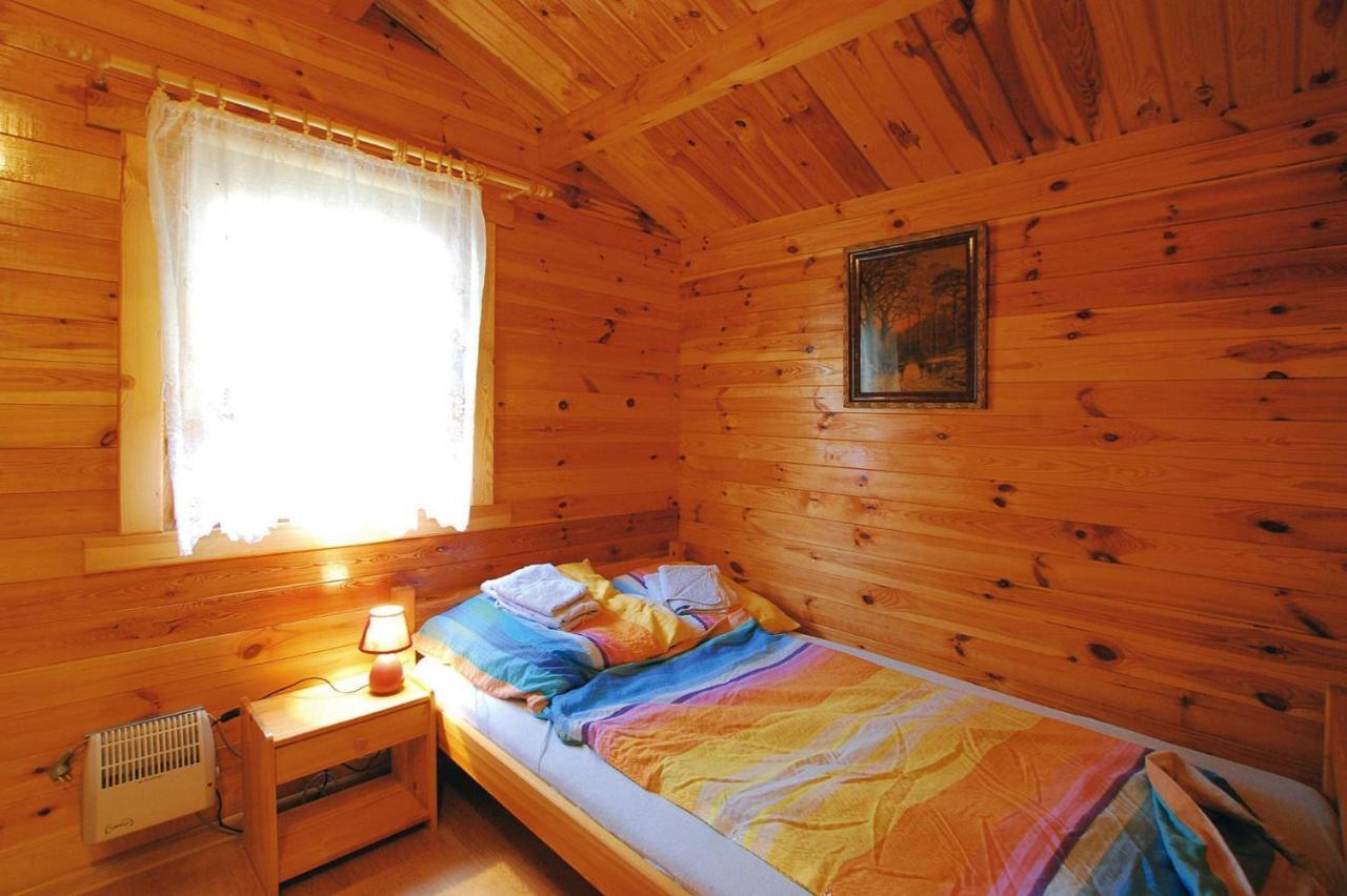Dabrowica  Holiday Home Close To The Lake Shore, Dabrowica מראה חיצוני תמונה